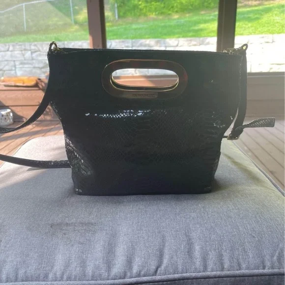 Handbag - Picture 2 of 3